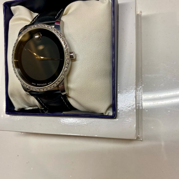 NEEDS BATTERY! Men’s Movado 1 Ct. Diamond Bezel Museum 40mm Watch - Picture 13 of 15